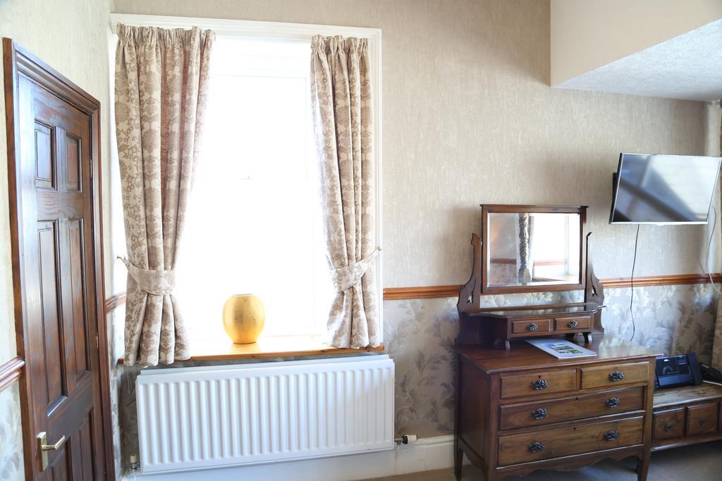 Keswick Park Hotel Bagian luar foto